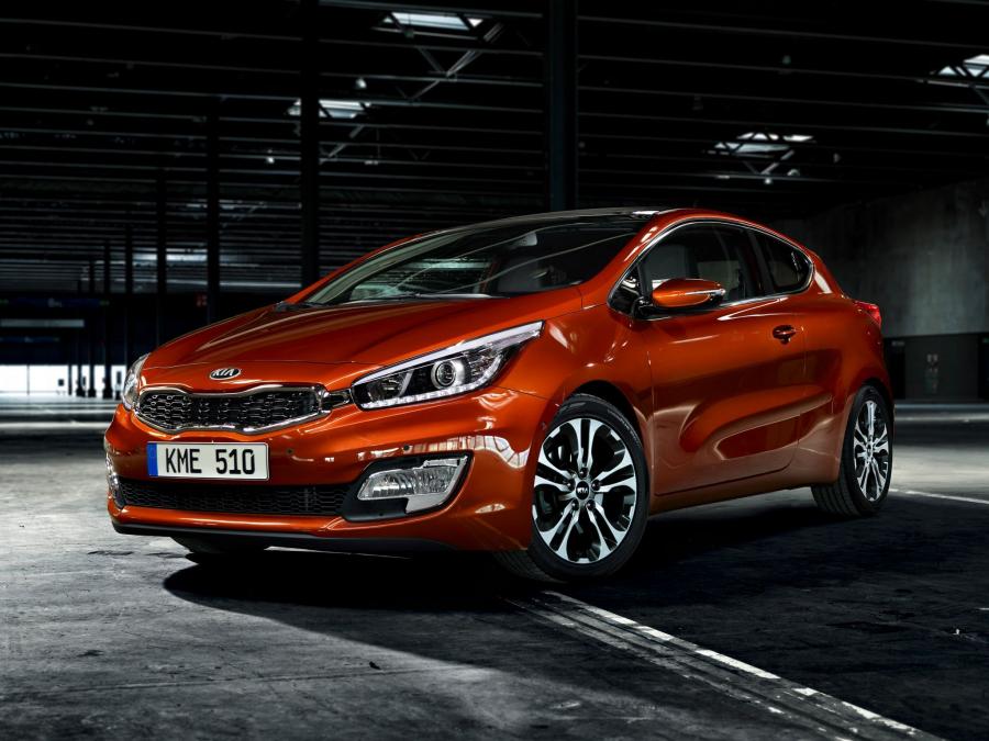  Kia pro_cee&rsquo;d 2013 года  (фото 28 из 51)